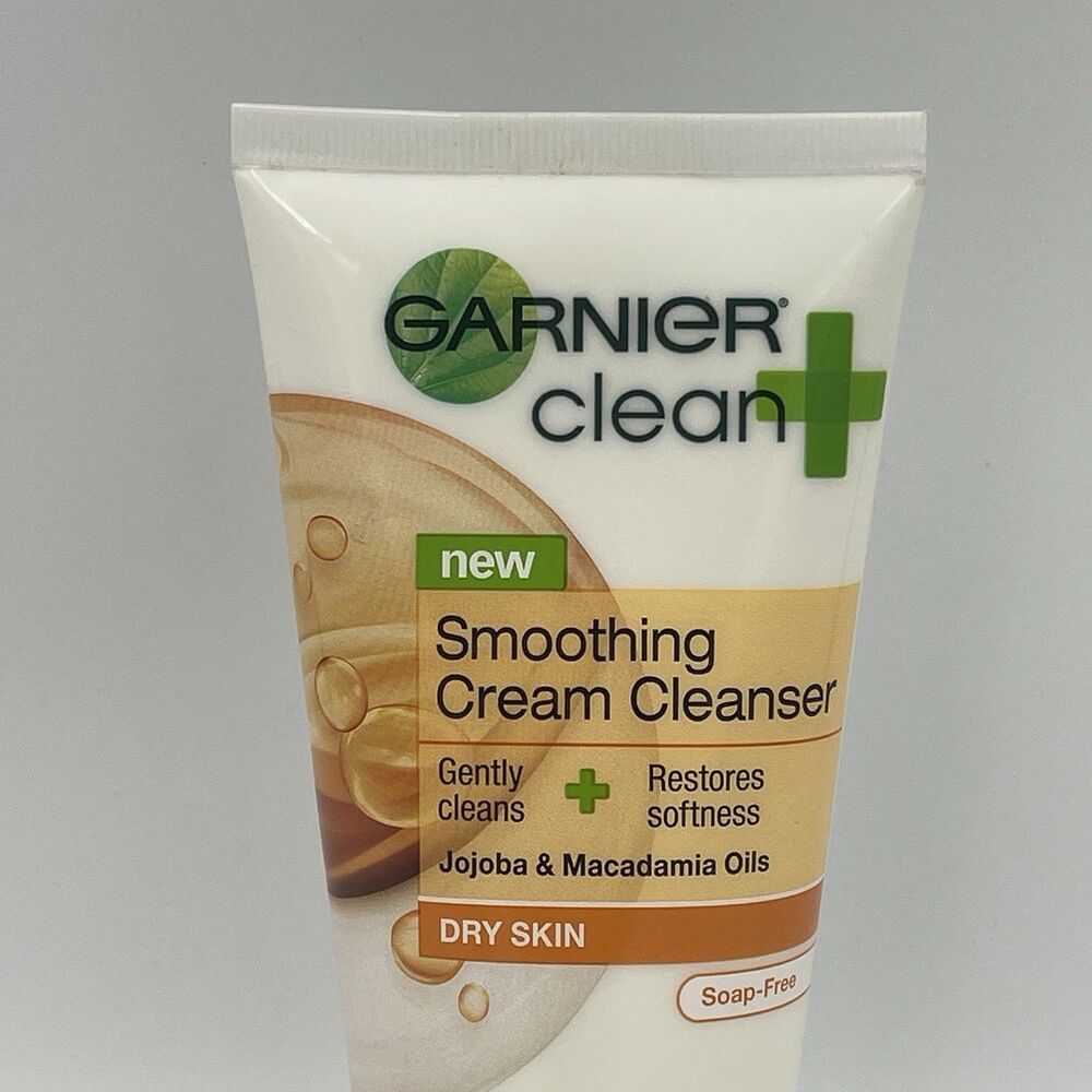 Garnier Clean + Smoothing Cream Cleanser for Dry Skin - 5 Fl Oz / 150 ml - NEW - Picture 2 of 6